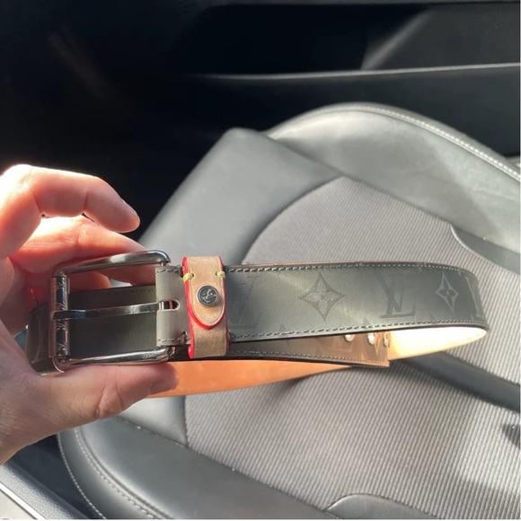 Grey LV belt - Picture 4 of 4
